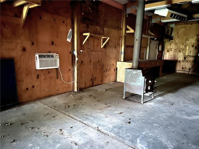 657 N 400th Rd, Overbrook, KS 66524 - stable featuring a wall mounted AC