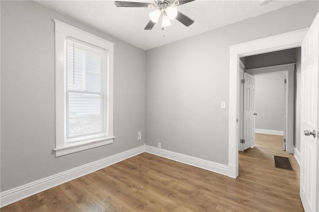 425 N Drury Ave, Kansas City, MO 64123 - photo 16
