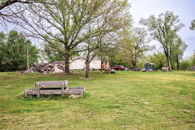 5971 Montgomery Rd, Mound City, KS 66056 - view of yard