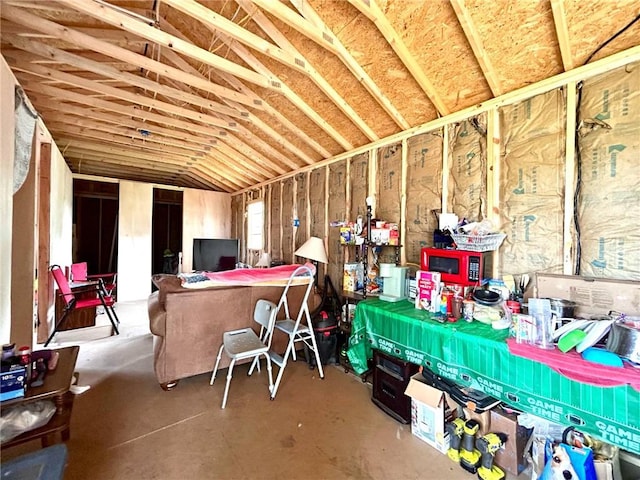 5971 Montgomery Rd, Mound City, KS 66056 - interior space