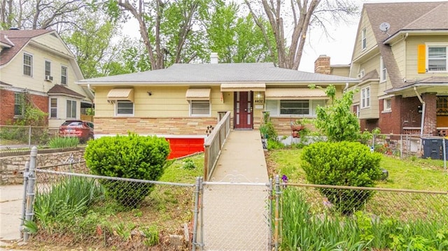 4432 Norledge Ave, Kansas City, MO 64123 - photo 1