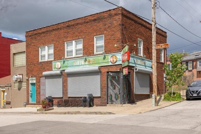 1023 Pacific St, Kansas City, MO 64106 - photo 38