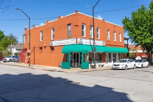 1023 Pacific St, Kansas City, MO 64106 - photo 48