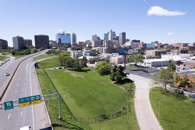 1023 Pacific St, Kansas City, MO 64106 - photo 50