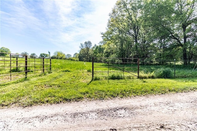 gate featuring fence