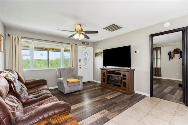 7934 SW James Lee Rd, Polo, MO 64671 - living room featuring wood finished floors and ceiling fan
