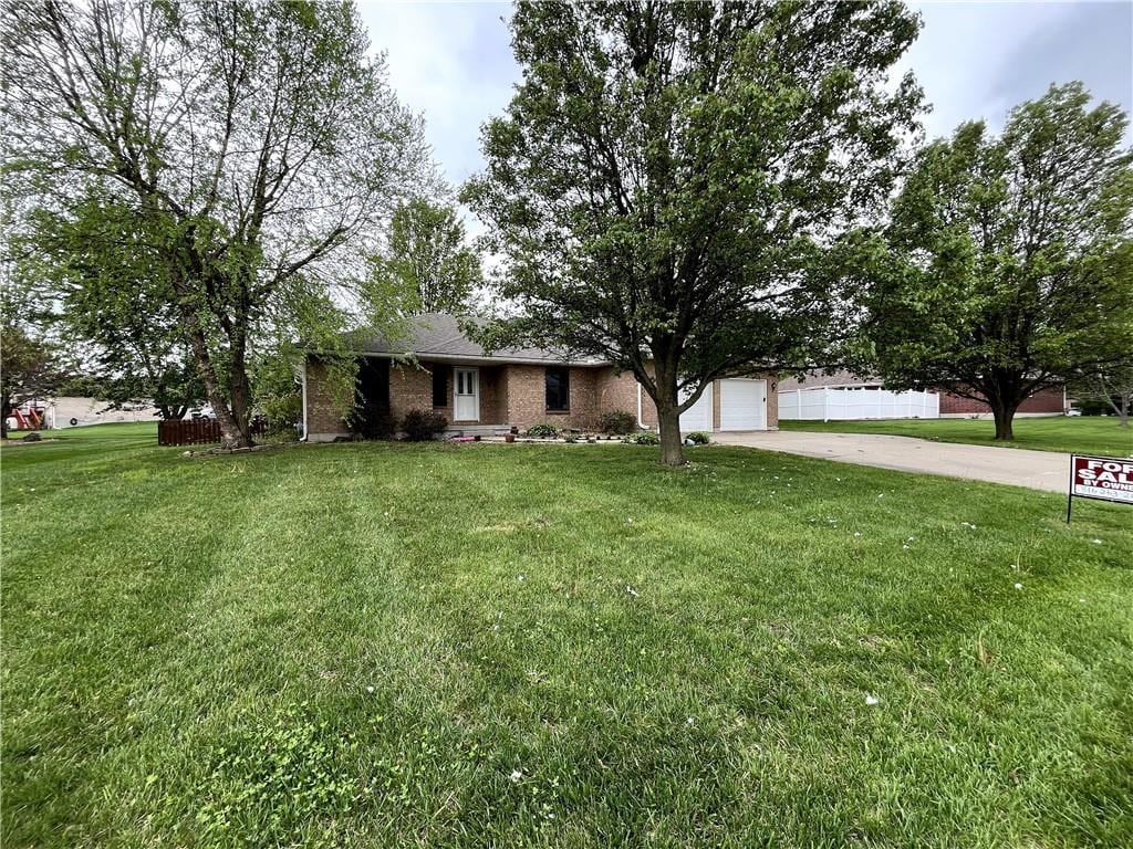 610 W Kirkpatrick St, Odessa, MO 64076 - photo 1