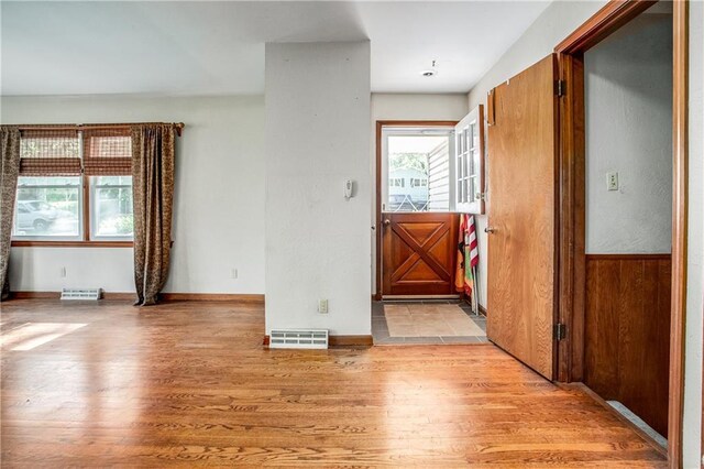 2806 S Whitney Ave, Independence, MO 64057 - foyer featuring light wood finished floors