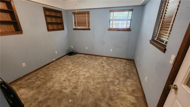 2704 S Taylor St, Pittsburg, KS 66762 - carpeted spare room with baseboards