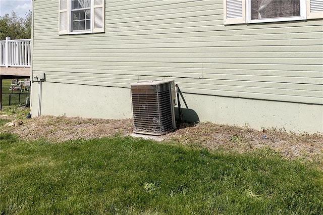 102 W Swenson Dr, Savannah, MO 64485 - exterior view of central AC