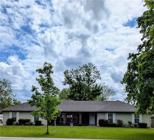 403 S 2nd St, Drexel, MO 64742 - ranch-style house featuring a front lawn