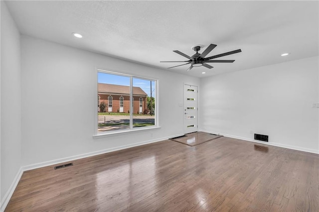 4709 W 75th St, Prairie Village, KS 66208 - photo 13
