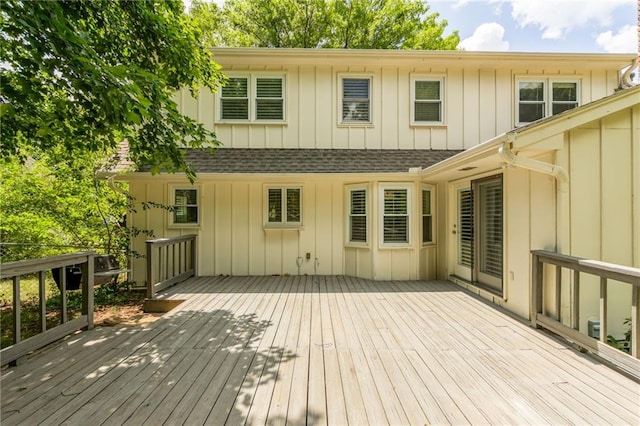 11801 Avila Dr, Kansas City, MO 64114 - view of wooden deck