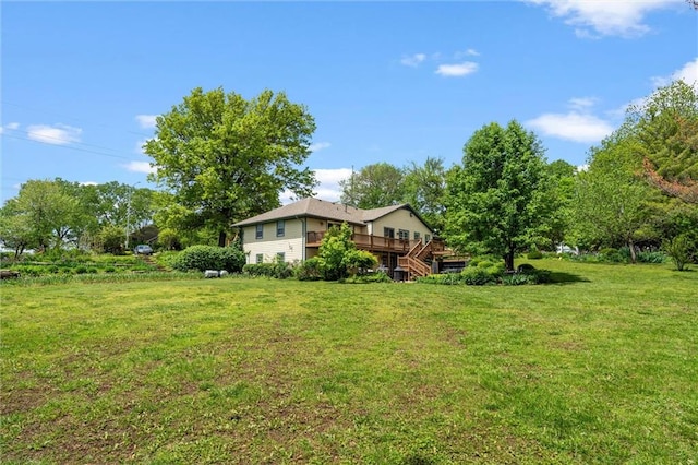 2106 Kasold Dr, Lawrence, KS 66047 - view of yard with a deck
