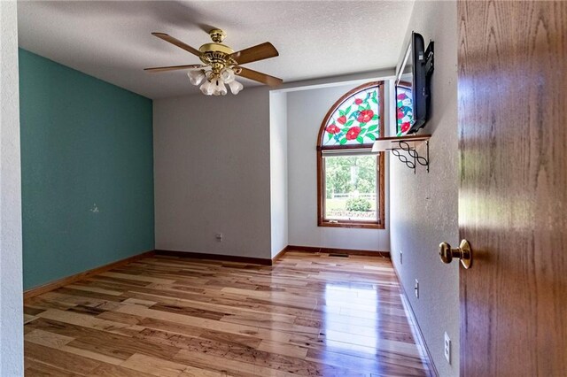 30828 Nomad Dr, Warsaw, MO 65355 - photo 38