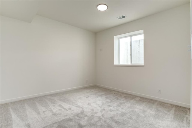 16502 S Stagecoach St, Olathe, KS 66062 - empty room featuring light colored carpet and baseboards