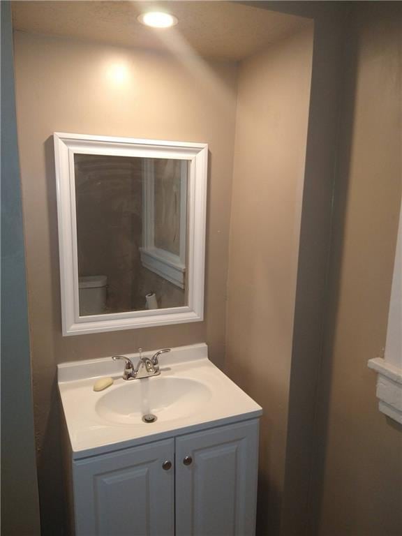2515 Bales Ave, Kansas City, MO 64127 - photo 2