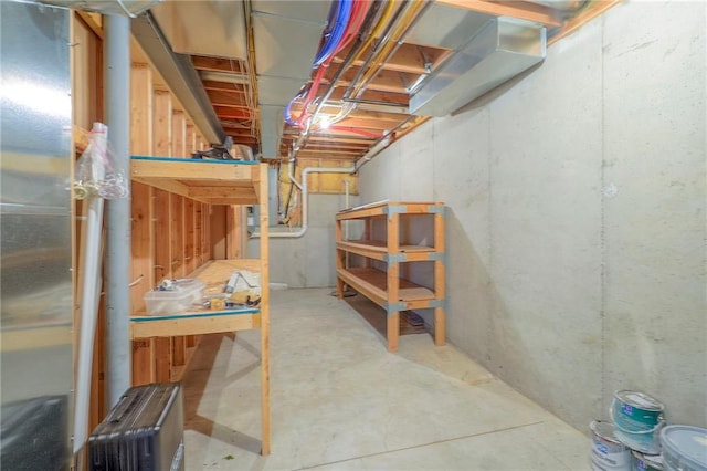 3536 SW Dana Ave E, Lees Summit, MO 64082 - view of unfinished basement