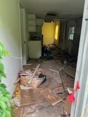 528 N Washington St, Nevada, MO 64772 - misc room featuring washer / dryer