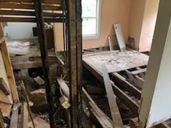 528 N Washington St, Nevada, MO 64772 - view of misc room