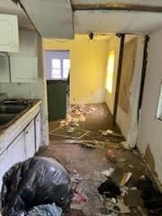 528 N Washington St, Nevada, MO 64772 - view of kitchen