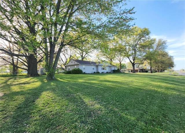 26335 W 321st Ter, Paola, KS 66071 - view of grassy yard