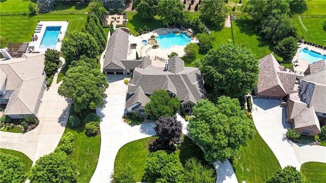 14575 Granada Cir, Leawood, KS 66224 - aerial view of a pool