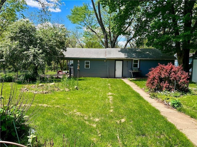 2312 Maple Ave, Leavenworth, KS 66048 - view of back of house