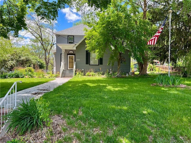 2312 Maple Ave, Leavenworth, KS 66048 - view of front of house featuring a front lawn