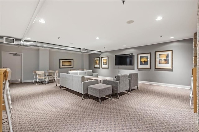 interior space featuring visible vents, recessed lighting, and baseboards