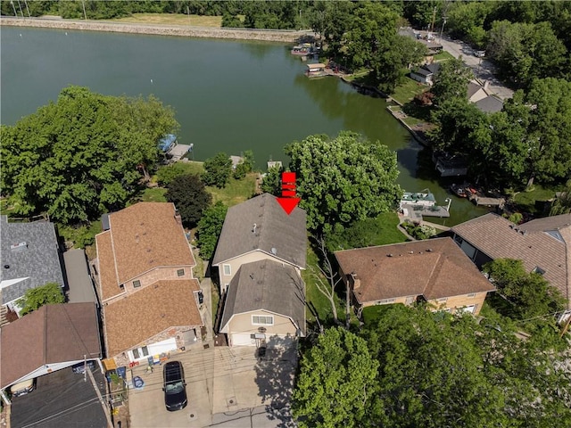 14 Emerald Shore Dr, Lake Tapawingo, MO 64015 - aerial view of property's location featuring a nearby body of water and nearby suburban area