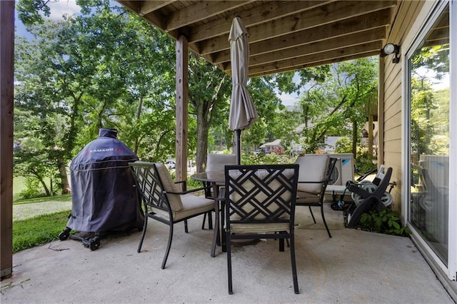 14 Emerald Shore Dr, Lake Tapawingo, MO 64015 - view of patio / terrace featuring outdoor dining space and a grill