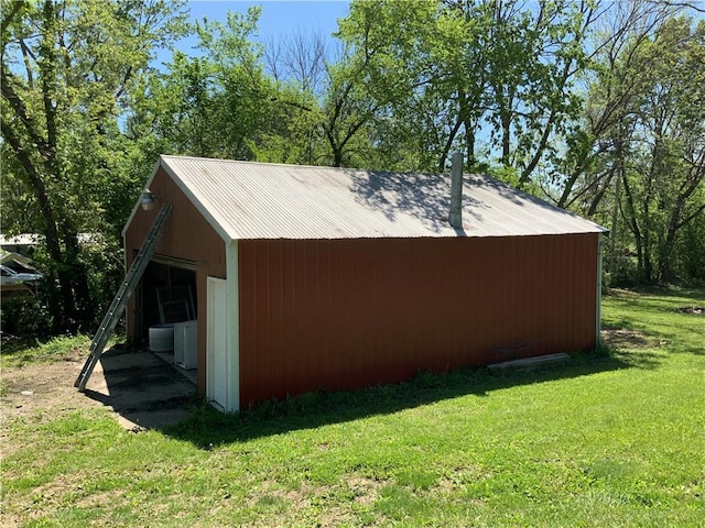 8480 NW High St Unit B, Amsterdam, MO 64723 - view of outdoor structure featuring an outbuilding