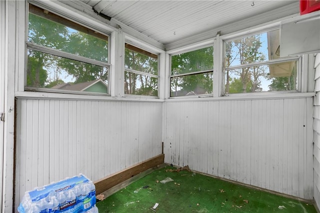view of unfurnished sunroom