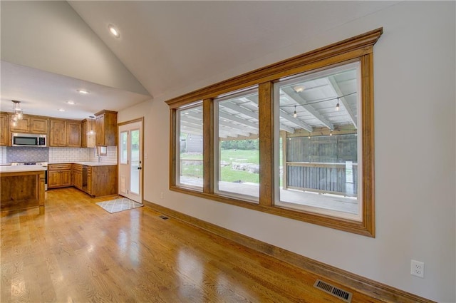 603 Madison St, Pleasant Hill, MO 64080 - photo 4