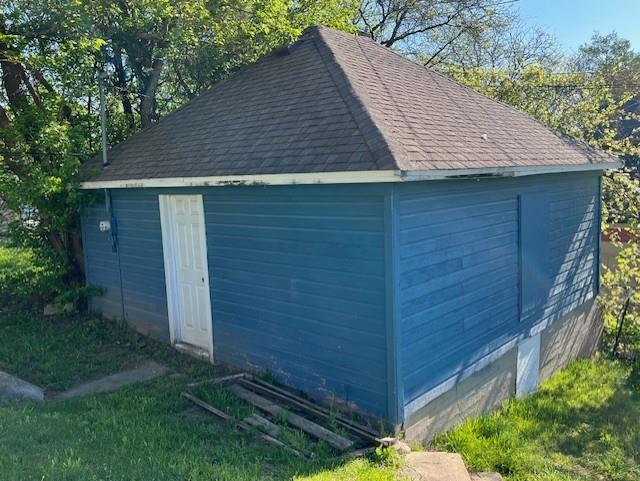 view of outbuilding featuring an outdoor structure