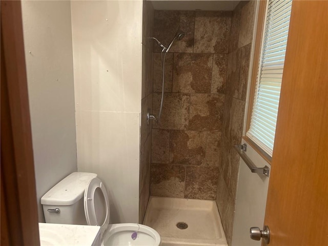 7325 Hardy Ave, Raytown, MO 64133 - photo 18