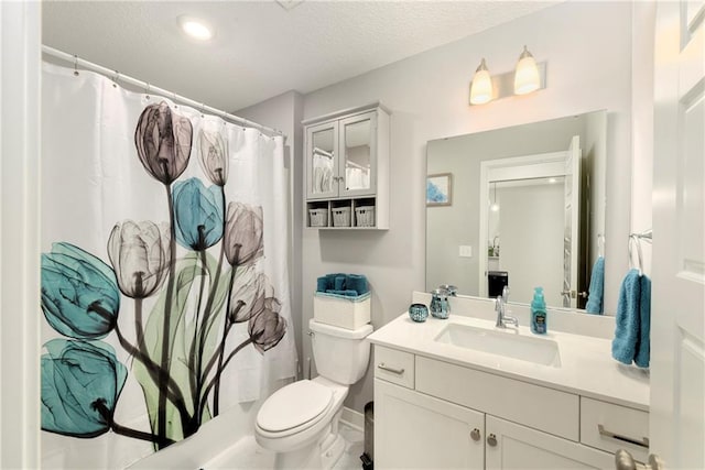 2134 SW Osage Dr, Lees Summit, MO 64082 - photo 9