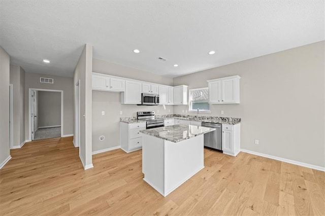 12209 N Rhode Ct, Kansas City, MO 64163 - photo 8