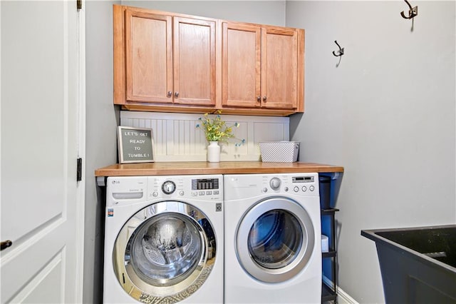 8904 NE 94th Pl, Kansas City, MO 64157 - laundry area with washer and dryer and cabinet space