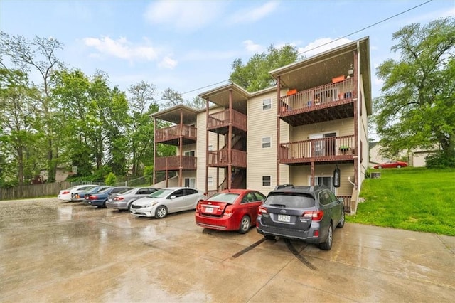 425 Thornton St, Leavenworth, KS 66048 - view of apartment building / complex featuring uncovered parking