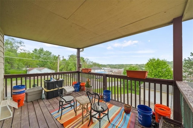425 Thornton St, Leavenworth, KS 66048 - view of deck