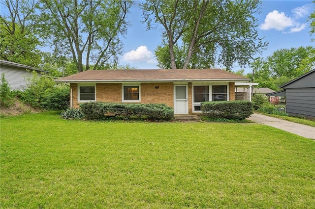 817 Marilynn Ave, Liberty, MO 64068 - photo 1