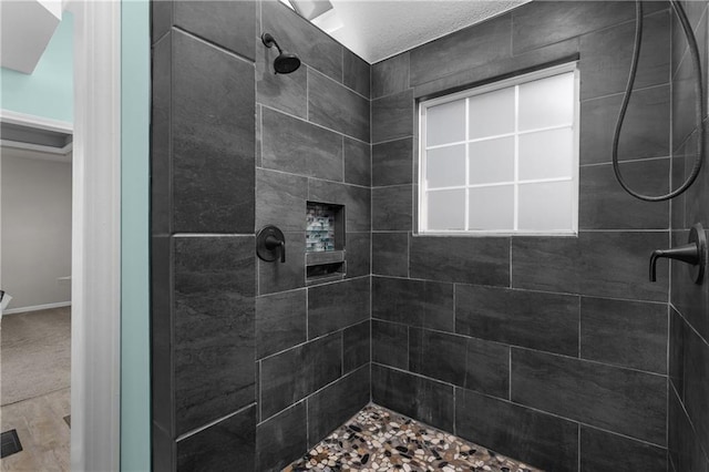 957 NW Dogwood Dr, Grain Valley, MO 64029 - full bath featuring tiled shower
