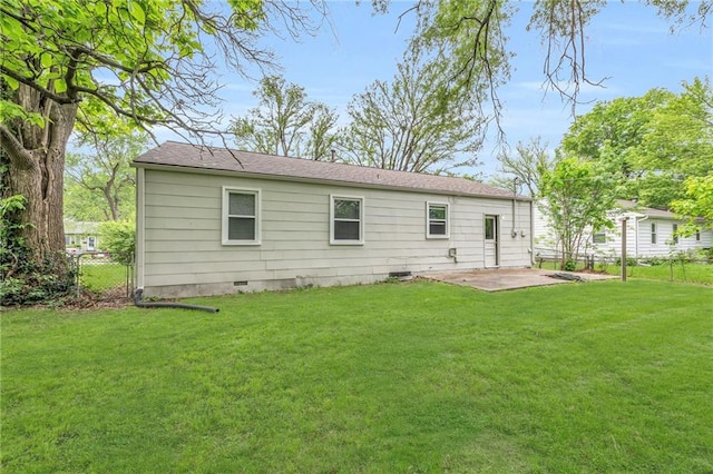 1400 NE 67th Ter, Gladstone, MO 64118 - back of house with a patio and crawl space