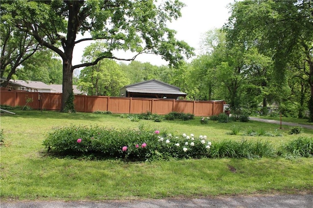 view of yard with fence