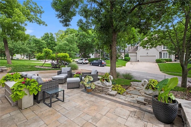 14910 Rhodes Cir, Lenexa, KS 66215 - view of patio