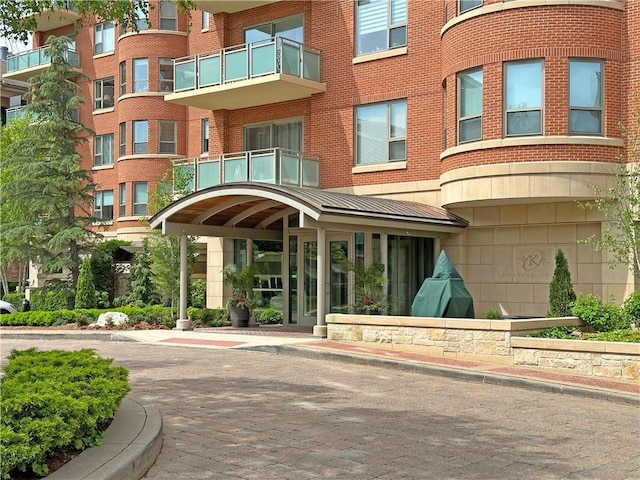4950 Central St Unit 102, Kansas City, MO 64112 - view of building exterior