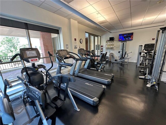 4950 Central St Unit 102, Kansas City, MO 64112 - gym with baseboards