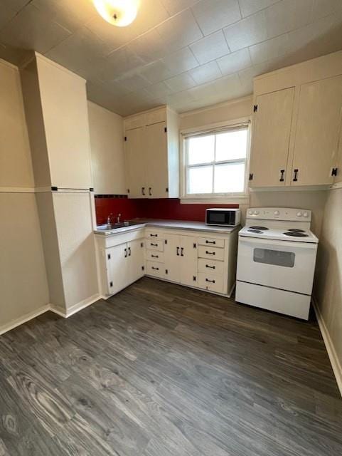 421 N 21st St, Saint Joseph, MO 64501 - photo 14
